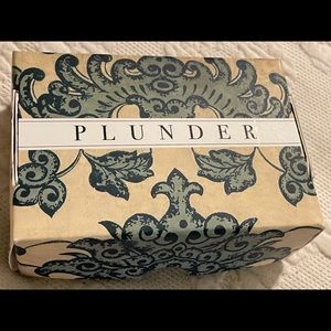 Plunder bracelet